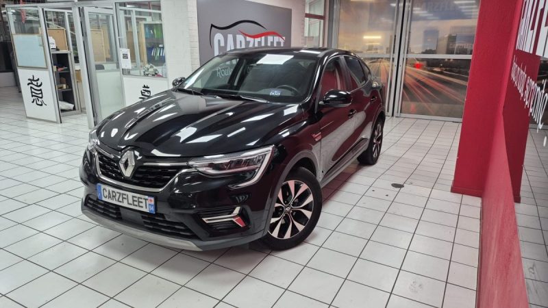RENAULT ARKANA BUSINESS 1,6 E-TECH HYBRIDES 145cv/1 ERE MAIN/TVA RECUPERABLE