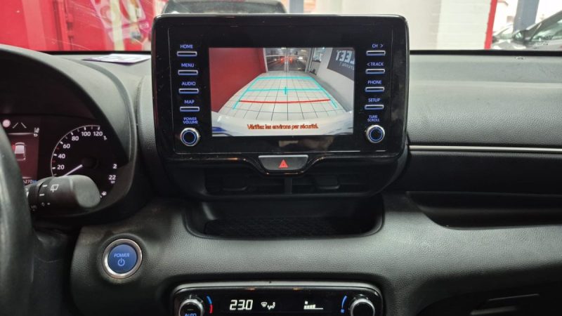 TOYOTA YARIS BERLINE 116cv FRANCE BUSINESS/1 ERE MAIN/TVA RECUPERABLE