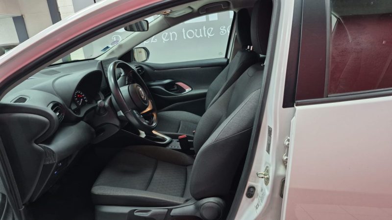 TOYOTA YARIS BERLINE 116cv FRANCE BUSINESS/1 ERE MAIN/TVA RECUPERABLE