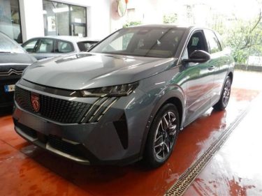 Peugeot 3008 (Nouveau) 1.2i Hybrid 136 Allure e-DCS6 PackNav21 Radar Ar Camera