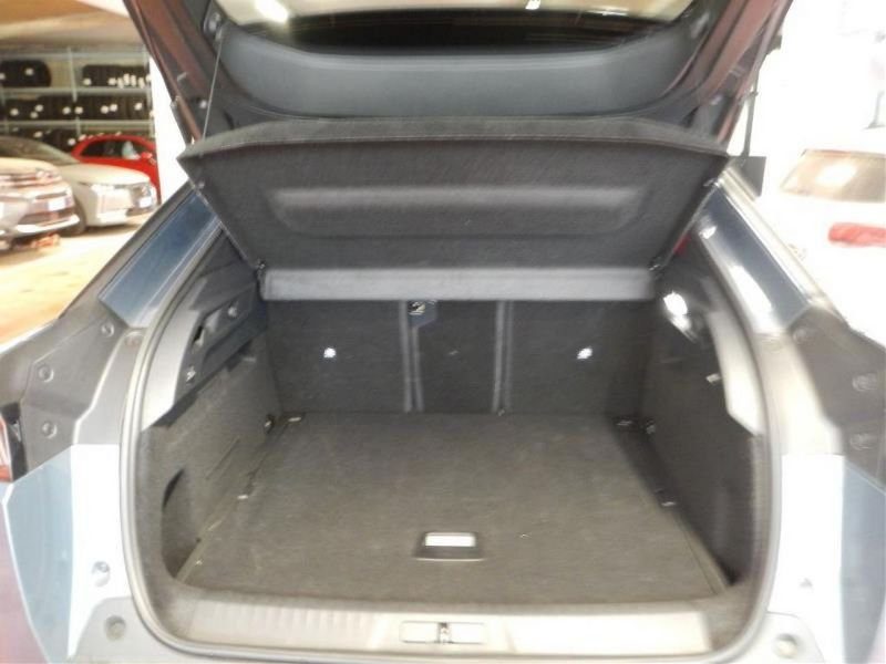 Peugeot 3008 (Nouveau) 1.2i Hybrid 136 Allure e-DCS6 PackNav21 Radar Ar Camera