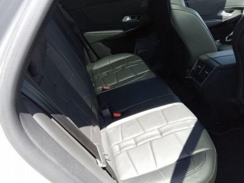 DS DS 7 DS7 BlueHDi 130 Opera EAT8 GPS ToitPano HayonElec Radar Av/Ar Camera