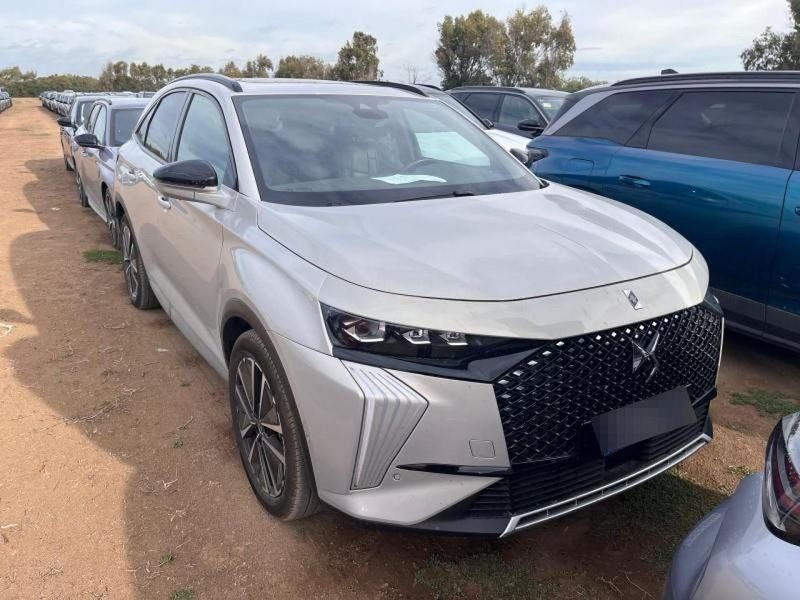 DS DS 7 DS7 Plug-in Hybride 300 4x4 Etoile GPS ACC3 ToitOuv HayonElec Radar Av/Ar Camera