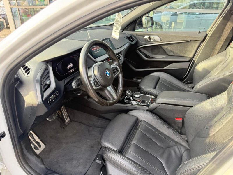 B.M.W. SERIE 1 F 218 DA 150CH  LOUNGE 