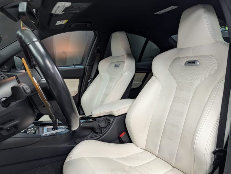 BMW M3 431CH M DKG CARBON 