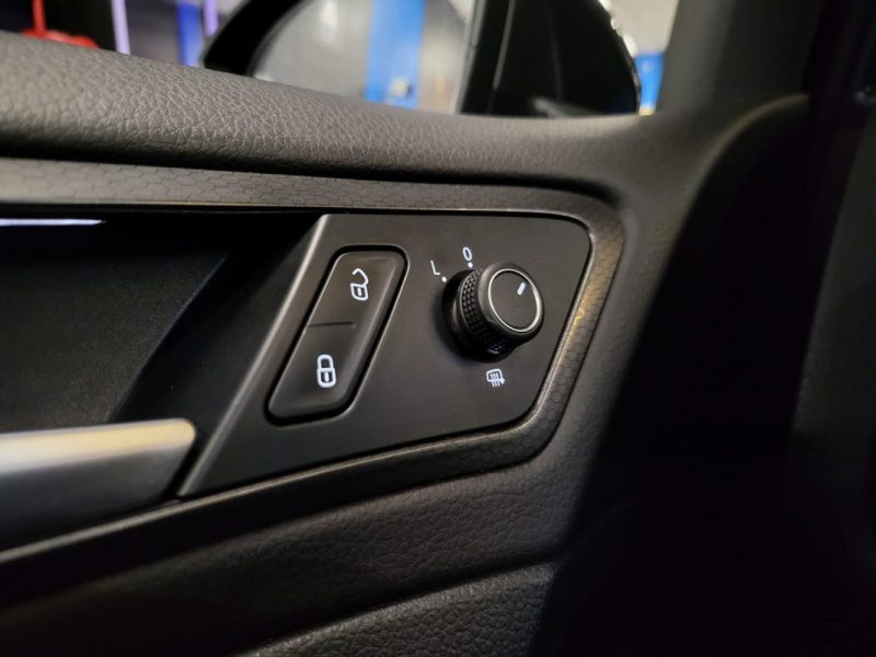 VOLKSWAGEN GOLF VII GTI PERFORMANCE DSG7 2.0 TSI 245CH 