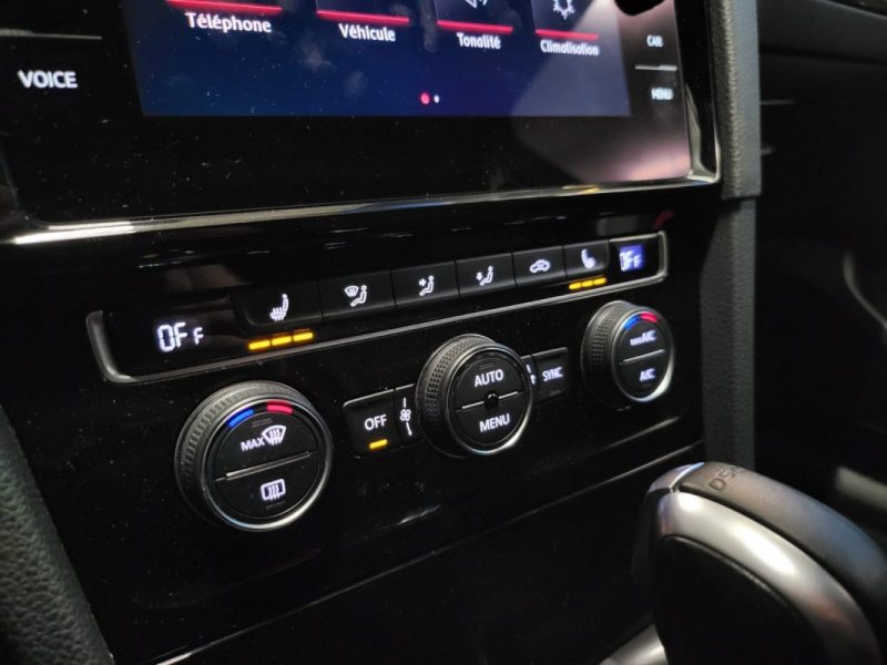 VOLKSWAGEN GOLF VII GTI PERFORMANCE DSG7 2.0 TSI 245CH 