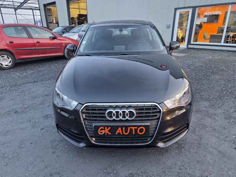 AUDI A1 TFSI 86CV ATTRACTION 2014 105000 km 