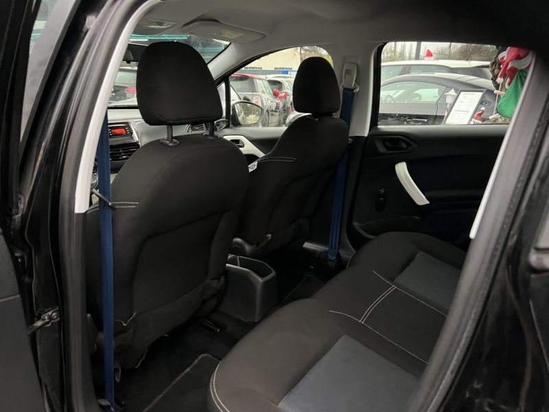 PEUGEOT 208 PHASE 2 LIKE 1.2 68 Cv 5 PORTES / 32 400 Kms CRIT AIR 1 - GARANTIE 1 AN