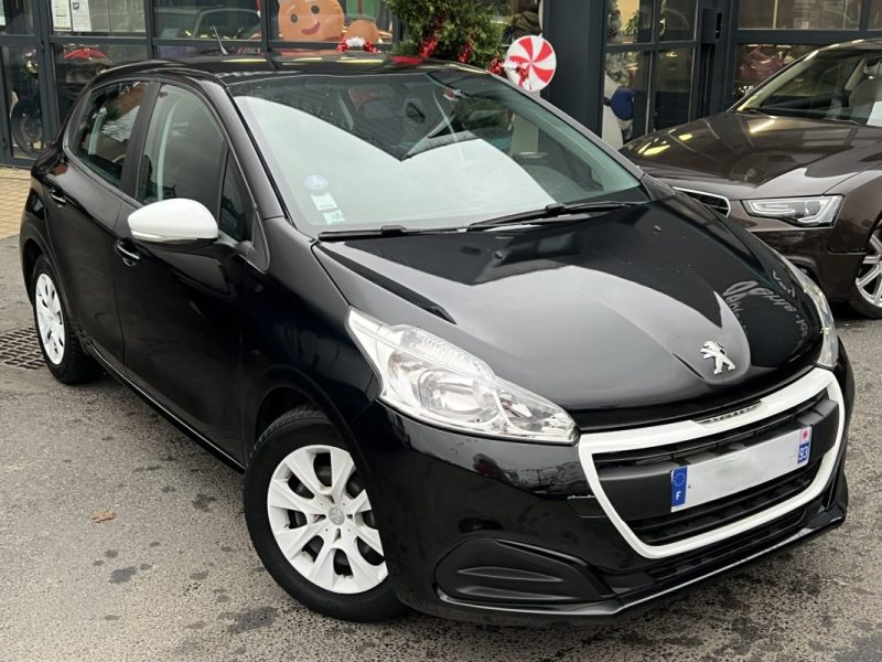 PEUGEOT 208 PHASE 2 LIKE 1.2 68 Cv 5 PORTES / 32 400 Kms CRIT AIR 1 - GARANTIE 1 AN