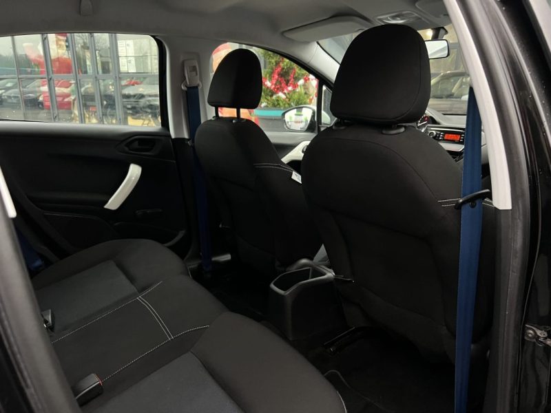PEUGEOT 208 PHASE 2 LIKE 1.2 68 Cv 5 PORTES / 32 400 Kms CRIT AIR 1 - GARANTIE 1 AN