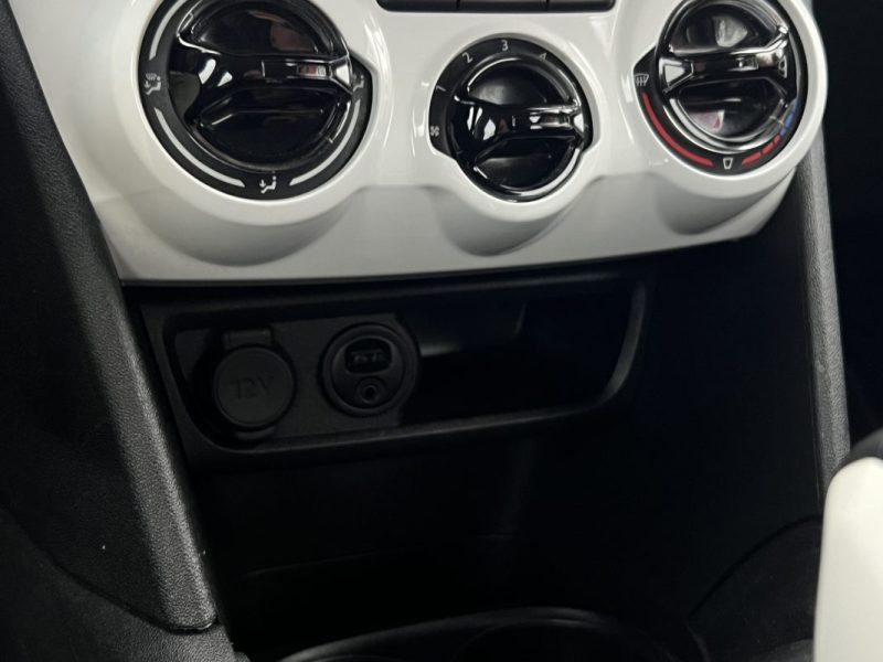 PEUGEOT 208 PHASE 2 LIKE 1.2 68 Cv 5 PORTES / 32 400 Kms CRIT AIR 1 - GARANTIE 1 AN