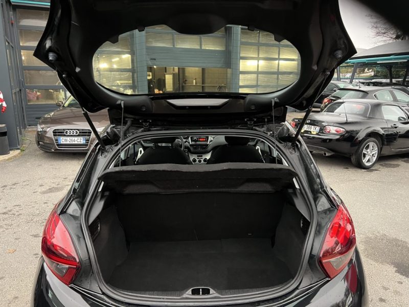 PEUGEOT 208 PHASE 2 LIKE 1.2 68 Cv 5 PORTES / 32 400 Kms CRIT AIR 1 - GARANTIE 1 AN