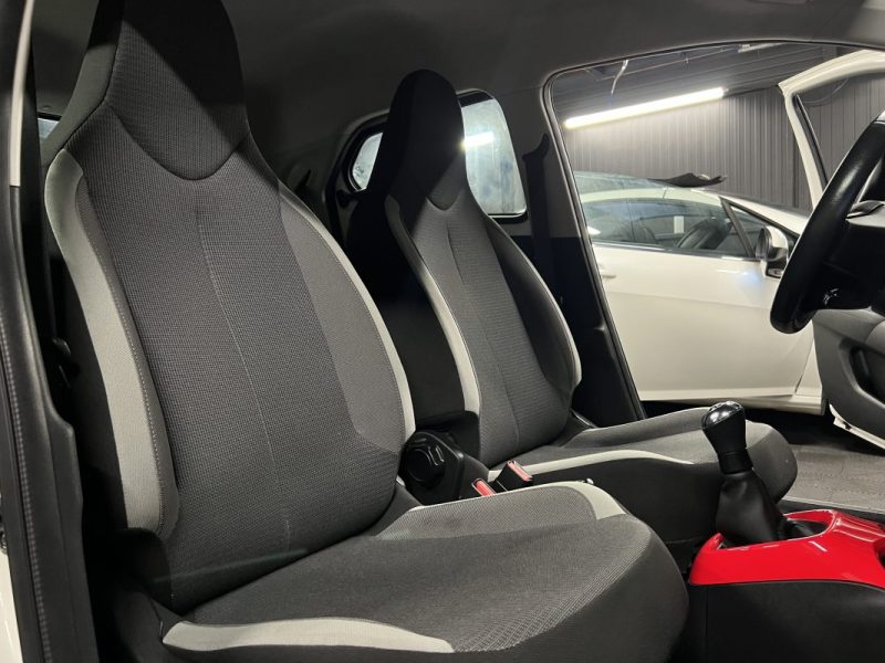 TOYOTA AYGO II PHASE 2 X-POP 2 1.0 VVT-i 72 ECRAN TACTILE APPLE CARPLAY CAMERA RECUL - GARANTIE 1 AN