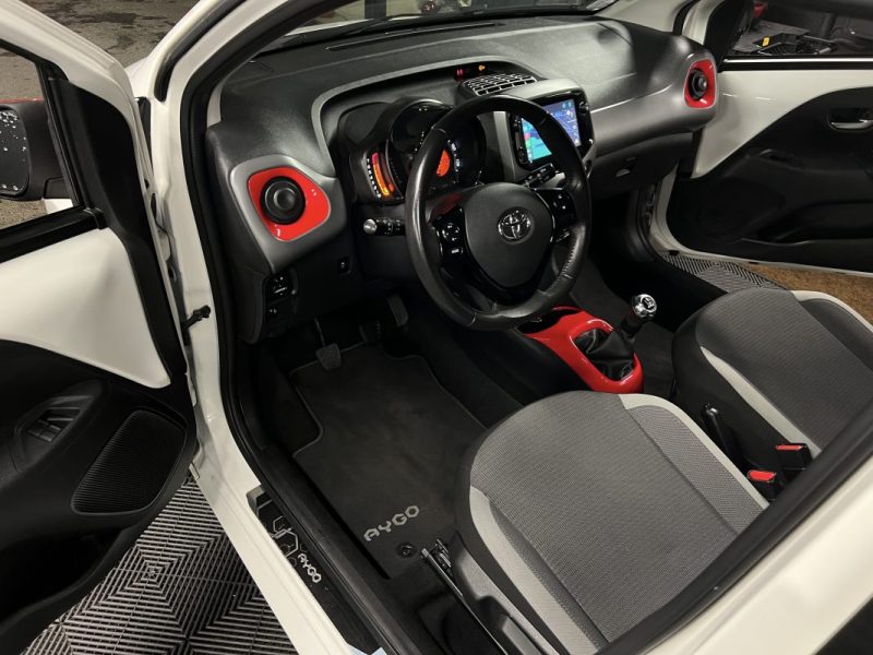 TOYOTA AYGO II PHASE 2 X-POP 2 1.0 VVT-i 72 ECRAN TACTILE APPLE CARPLAY CAMERA RECUL - GARANTIE 1 AN