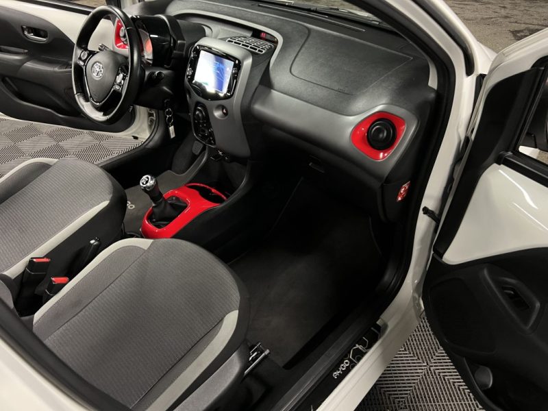 TOYOTA AYGO II PHASE 2 X-POP 2 1.0 VVT-i 72 ECRAN TACTILE APPLE CARPLAY CAMERA RECUL - GARANTIE 1 AN