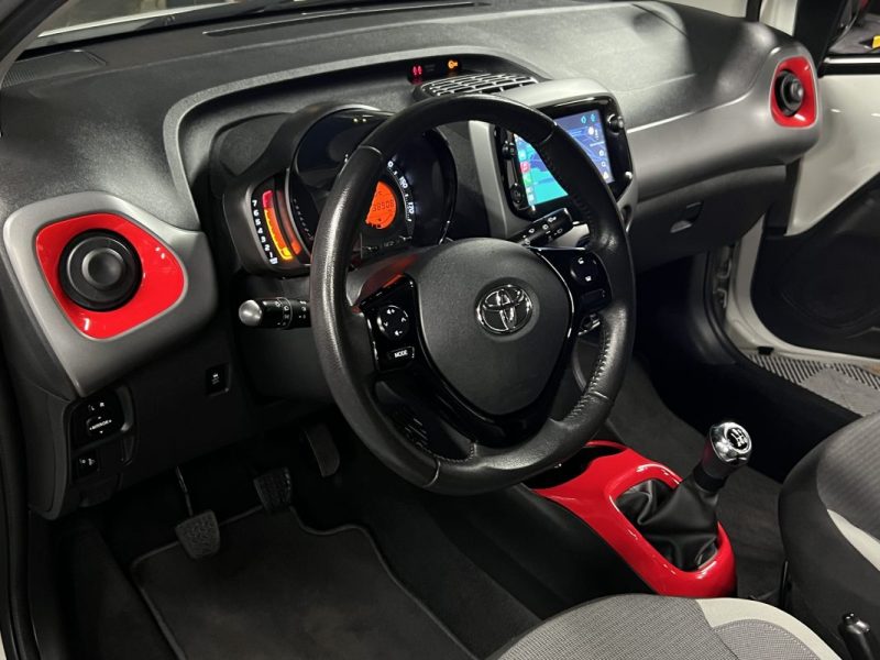 TOYOTA AYGO II PHASE 2 X-POP 2 1.0 VVT-i 72 ECRAN TACTILE APPLE CARPLAY CAMERA RECUL - GARANTIE 1 AN
