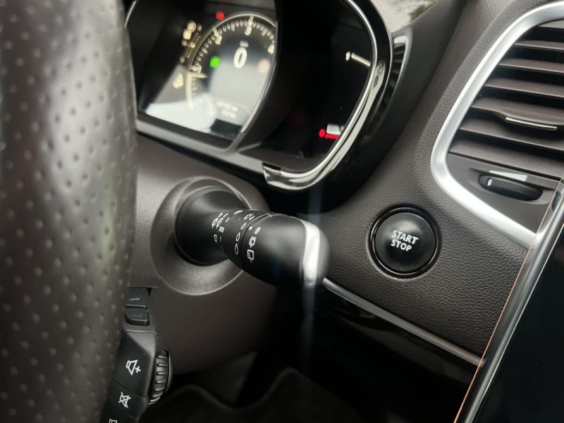 RENAULT GRAND ESPACE 5 V INITIALE PARIS 1.6 DCI 160 Cv 4CONTROL 7 PLACES BOITE AUTO - GARANTIE 1 AN