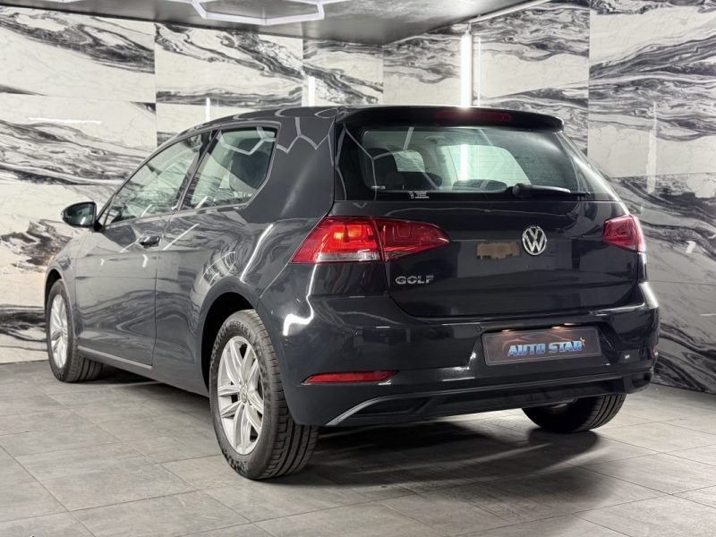 VOLKSWAGEN  GOLF  1.2 TSI TRENDLINE 2015