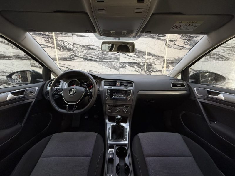 VOLKSWAGEN  GOLF  1.2 TSI TRENDLINE 2015