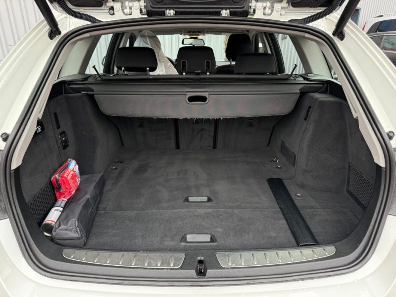 BMW SERIIE 3 TOURING 318D 2.0D BVA 150 CV GARANTIE 12 MOIS 