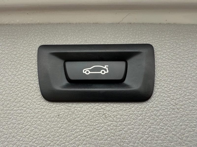 BMW SERIIE 3 TOURING 318D 2.0D BVA 150 CV GARANTIE 12 MOIS 