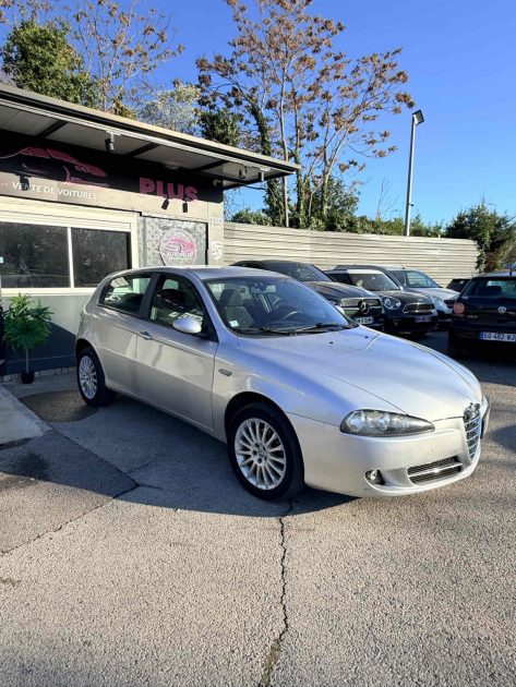 Alfa Romeo 1.9 JTD – Roule parfaitement, Petit prix, Premier arrivé