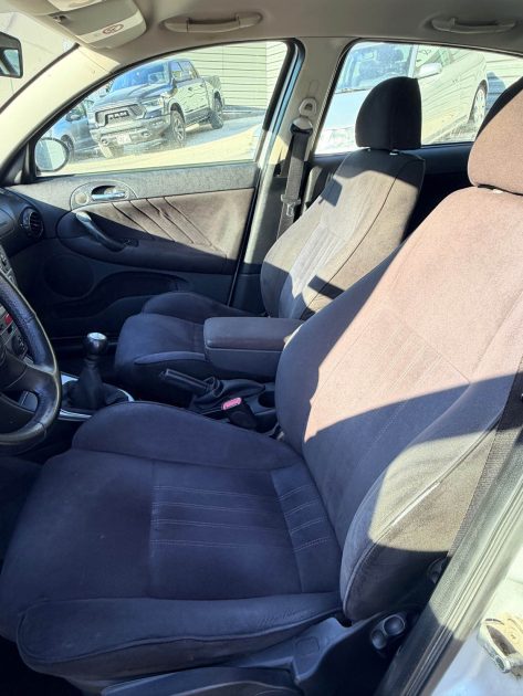 Alfa Romeo 1.9 JTD – Roule parfaitement, Petit prix, Premier arrivé