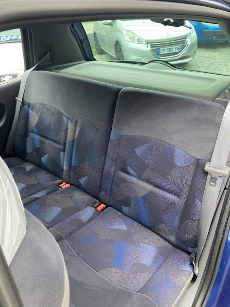 RENAULT CLIO 1.2 essence garantie 6 moi 