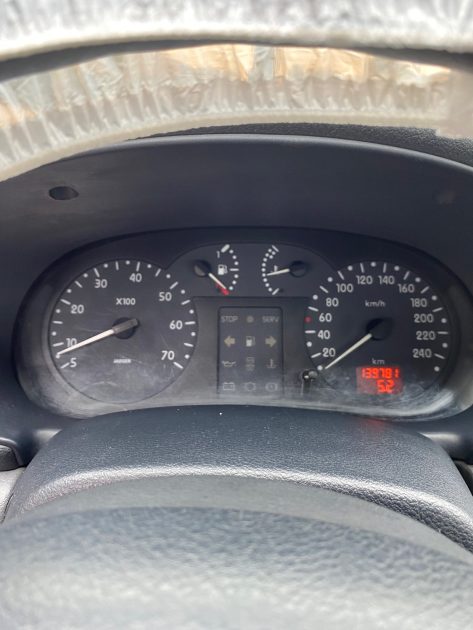 RENAULT CLIO 1.2 essence garantie 6 moi 