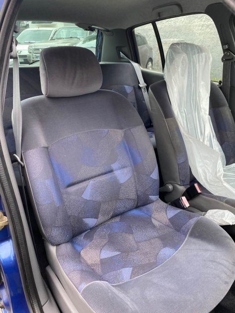 RENAULT CLIO 1.2 essence garantie 6 moi 