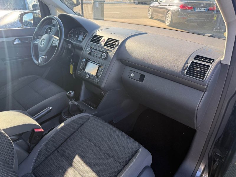 VOLKSWAGEN TOURAN 2 1.6 TDI 105CH CONFORTLINE BUSINESS GARANTIE