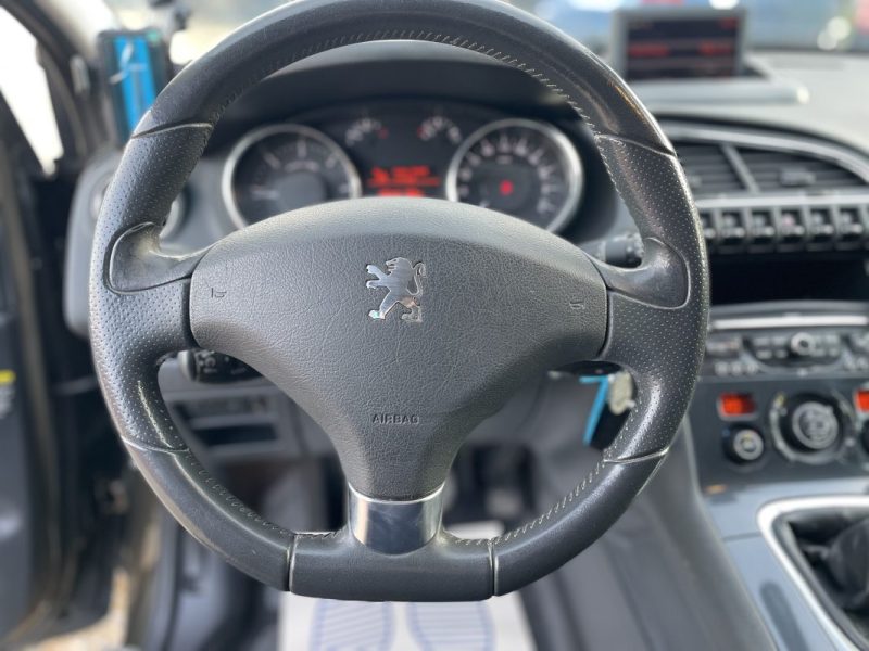 PEUGEOT 3008 2.0 HDI 150 CH ALLURE 2010