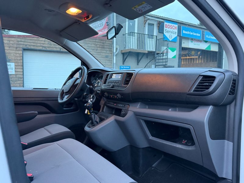 TOYOTA PROACE LONG 120 D-4D ACTIVE 2018