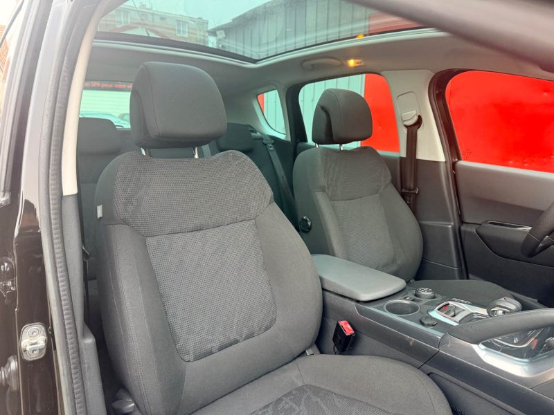 PEUGEOT 3008 2.0 E-HDI FAP BMP6 88G + ELECTRIC 37CH 2013