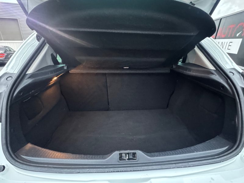 RENAULT MEGANEIII 1.5 DCI 110CH FAP TOMTOM EDITION ECO² EURO5 2011