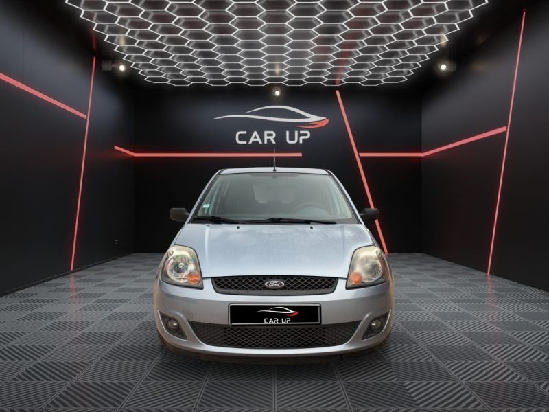 FORD FIESTA 1.3 essence 69 cv Trend