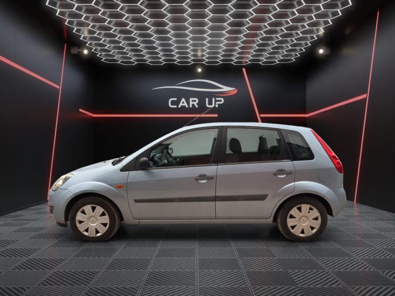 FORD FIESTA 1.3 essence 69 cv Trend