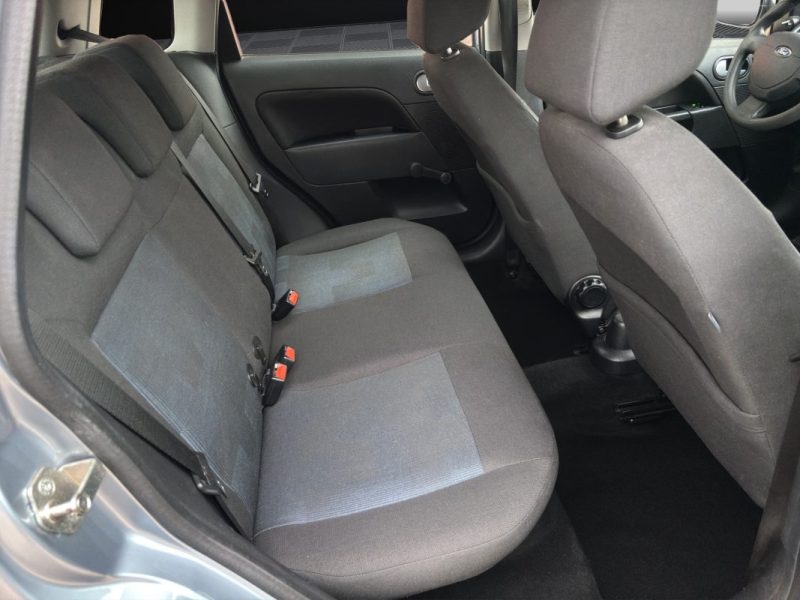 FORD FIESTA 1.3 essence 69 cv Trend