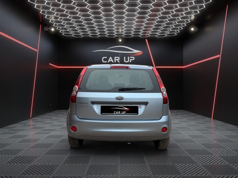 FORD FIESTA 1.3 essence 69 cv Trend