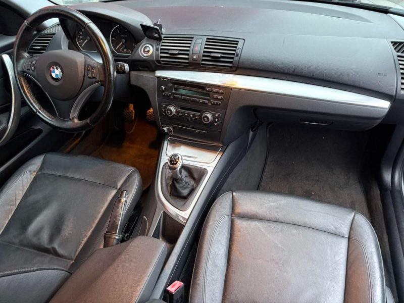 B.M.W. SERIE 1 118D CONNECTED DRIVE 2009