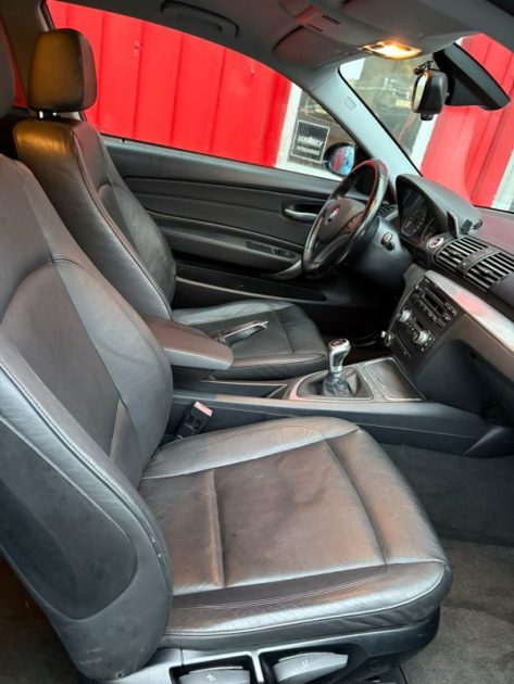 B.M.W. SERIE 1 118D CONNECTED DRIVE 2009