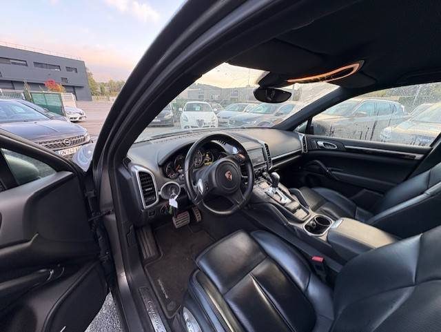 PORSCHE CAYENNE 3.0 S E-HYBRID  416CV SUIVIE COMPLET PORSCHE  