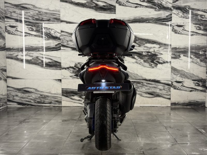 YAMAHA TMAX 560 2022 Malossi