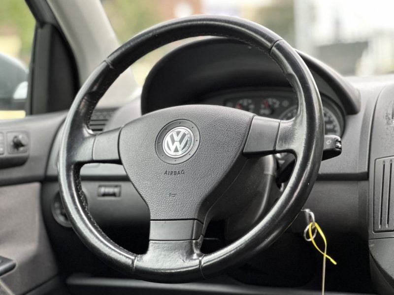 VOLKSWAGEN POLO 1,6L 105CV Boite Auto Sportline / Paiement 4X ou 10X Possible 2006