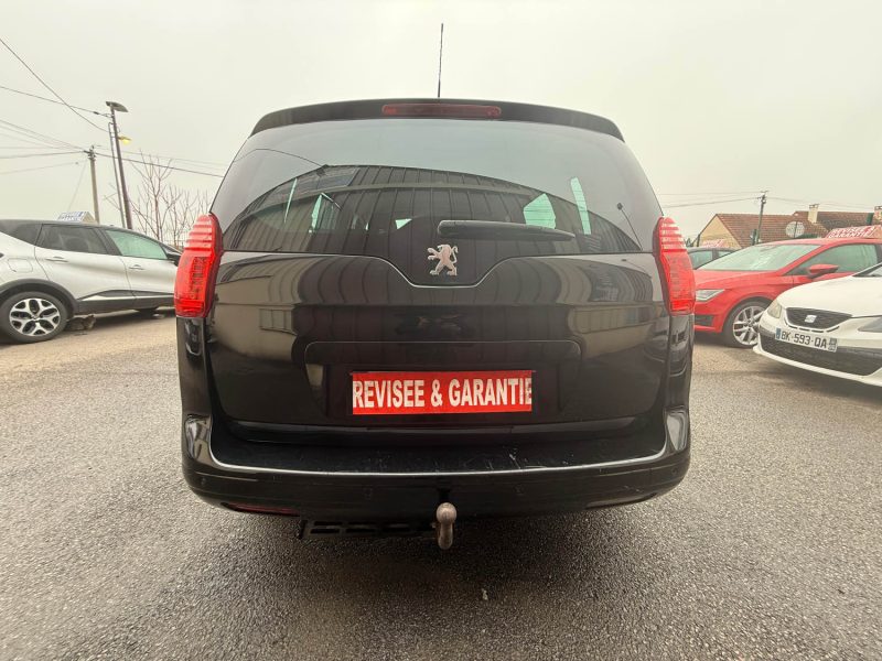 PEUGEOT 5008 7 PLACES BOITE AUTO 1.6 HDI 110CV PREMIUM BMP6 2010