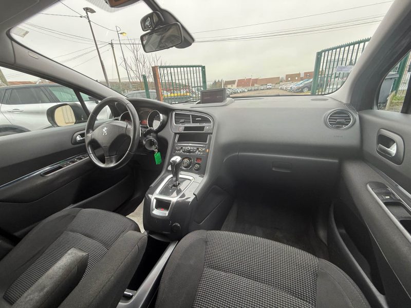 PEUGEOT 5008 7 PLACES BOITE AUTO 1.6 HDI 110CV PREMIUM BMP6 2010