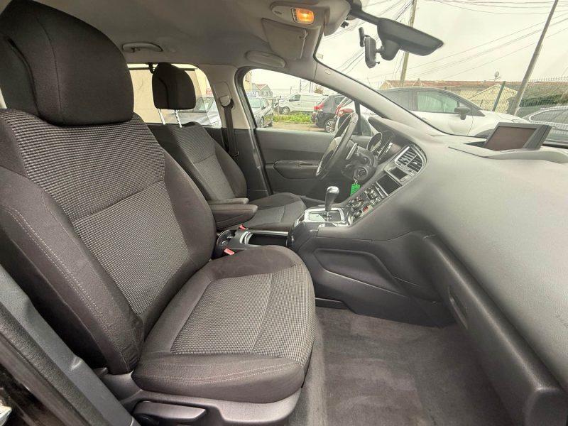 PEUGEOT 5008 7 PLACES BOITE AUTO 1.6 HDI 110CV PREMIUM BMP6 2010