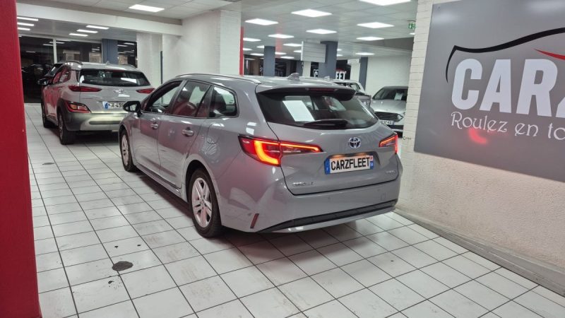 TOYOTA COROLLA TOURING SPORTS 122cv DYNAMIC BUSINESS/1 ERE MAIN/TVA RECUPERABLE