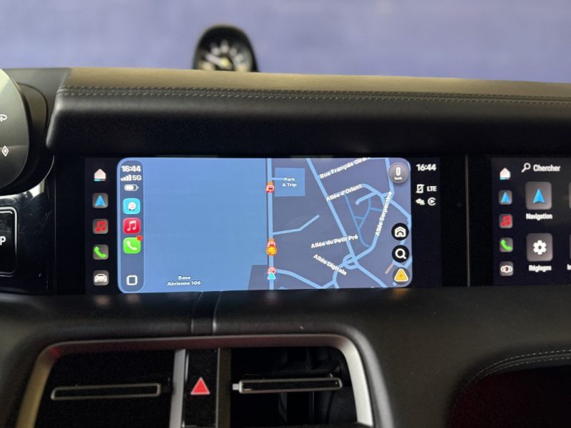 PORSCHE TAYCAN TURBO 680 CH / MY21 / 1er MAIN / CARBONE / SUIVIE PORSCHE COMPLET / 2020 /